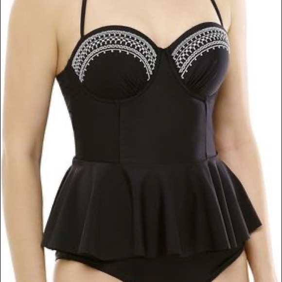 Ninety Six Degrees | Strapless Tankini, 34DD - Picture 3 of 3